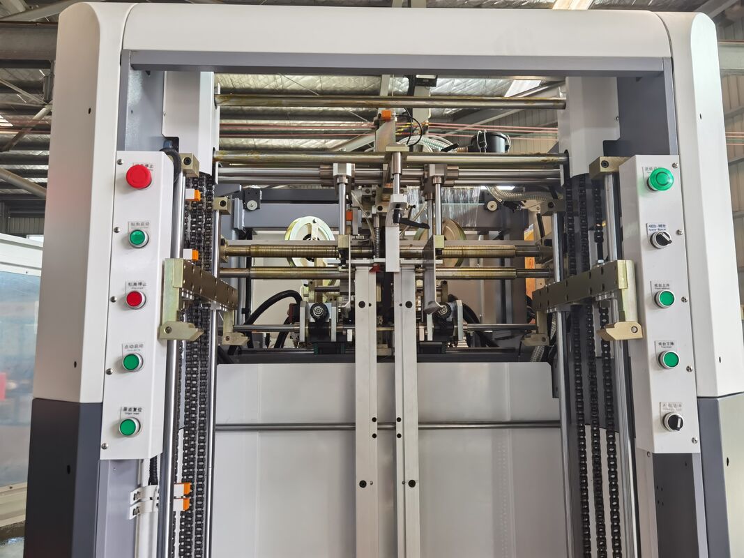 आभूषण बॉक्स जूता बॉक्स कॉस्मेटिक बॉक्स के लिए पूरी तरह से स्वचालित कोने सुदृढीकरण मशीन